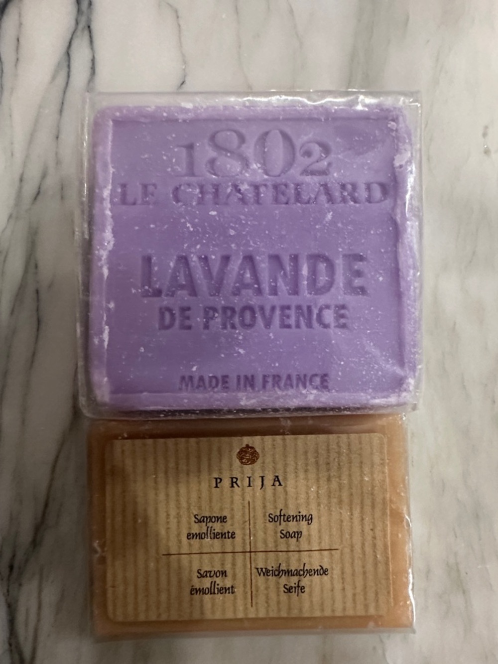 Set of 2 soaps1802 Le Chatelard French soap & Prija softening soap